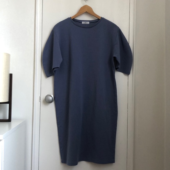 Oversized t-shirt dress in blue - Picture 1 of 5